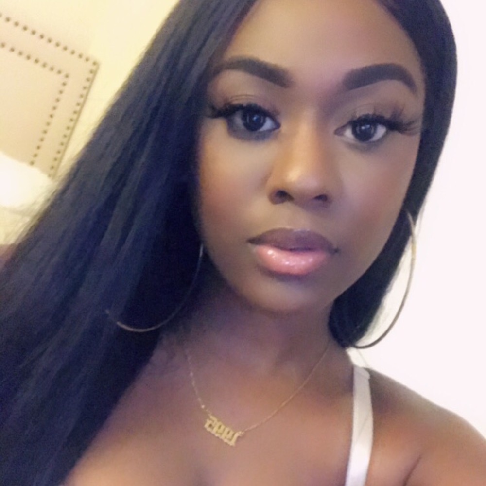 Meet your Posher, Brianna